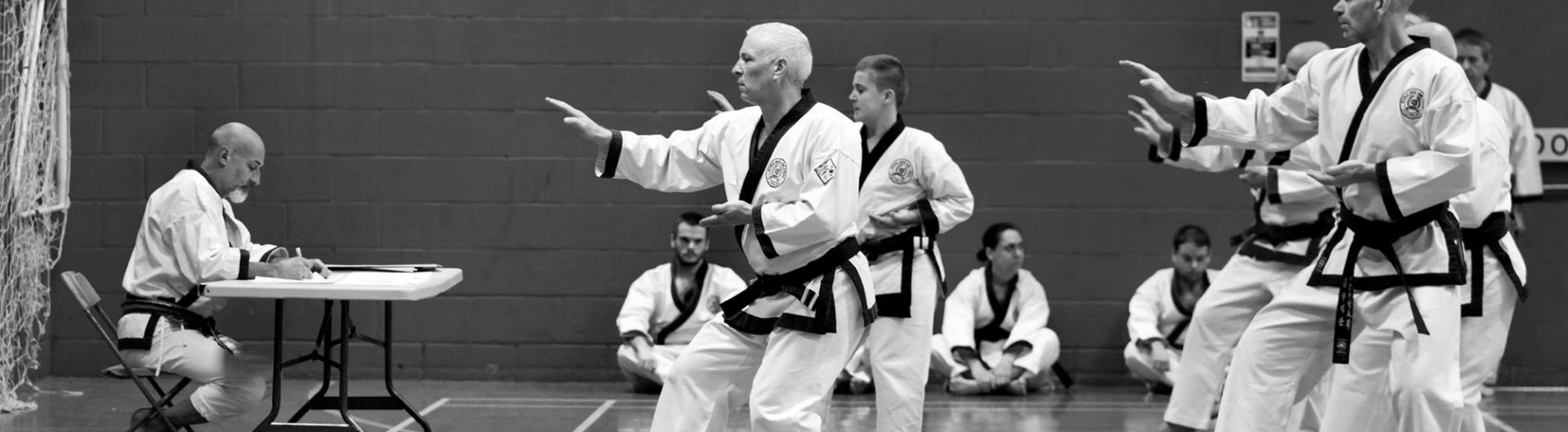 adult family karate classes